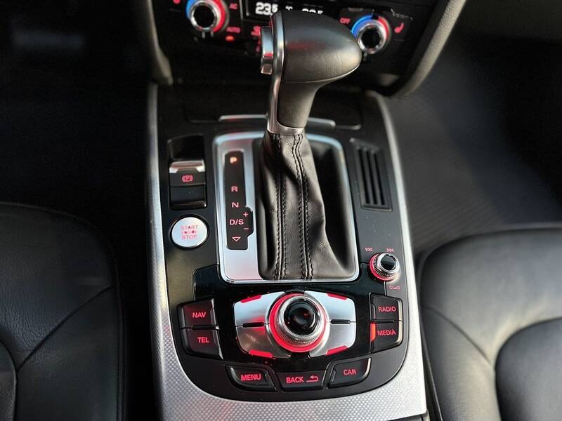Срочная продажа авто Audi A4 фото 14