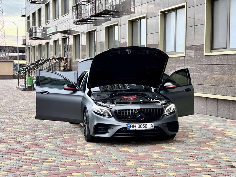 Срочная продажа авто Mercedes-Benz E-Class фото 13