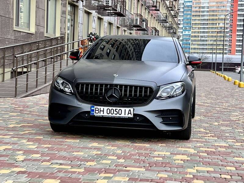 Срочная продажа авто Mercedes-Benz E-Class фото 7