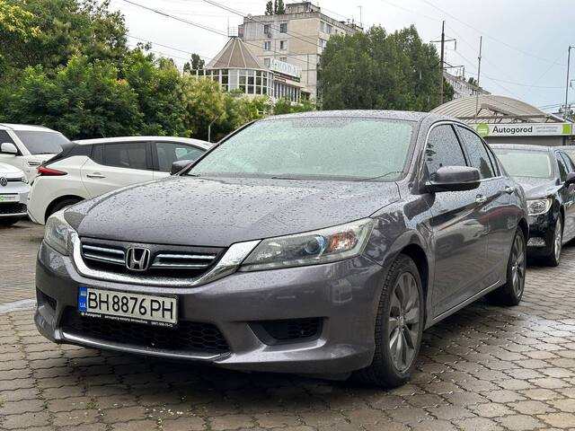 Срочная продажа авто Honda Accord фото 4