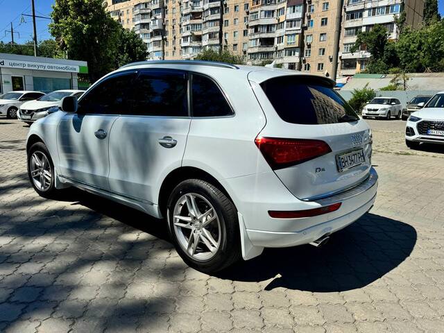 Срочная продажа авто Audi Q5 Premium Plus фото 6