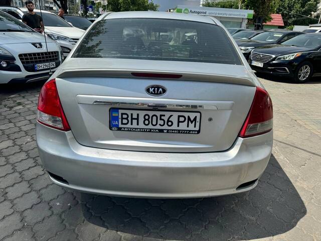 Срочная продажа авто Kia Cerato фото 5