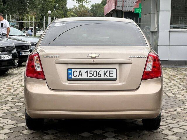 Срочная продажа авто Chevrolet Lacetti фото 7