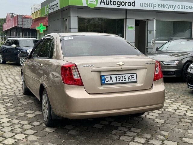 Срочная продажа авто Chevrolet Lacetti фото 6