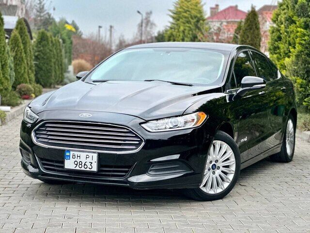 Срочная продажа авто Ford Fusion фото 1