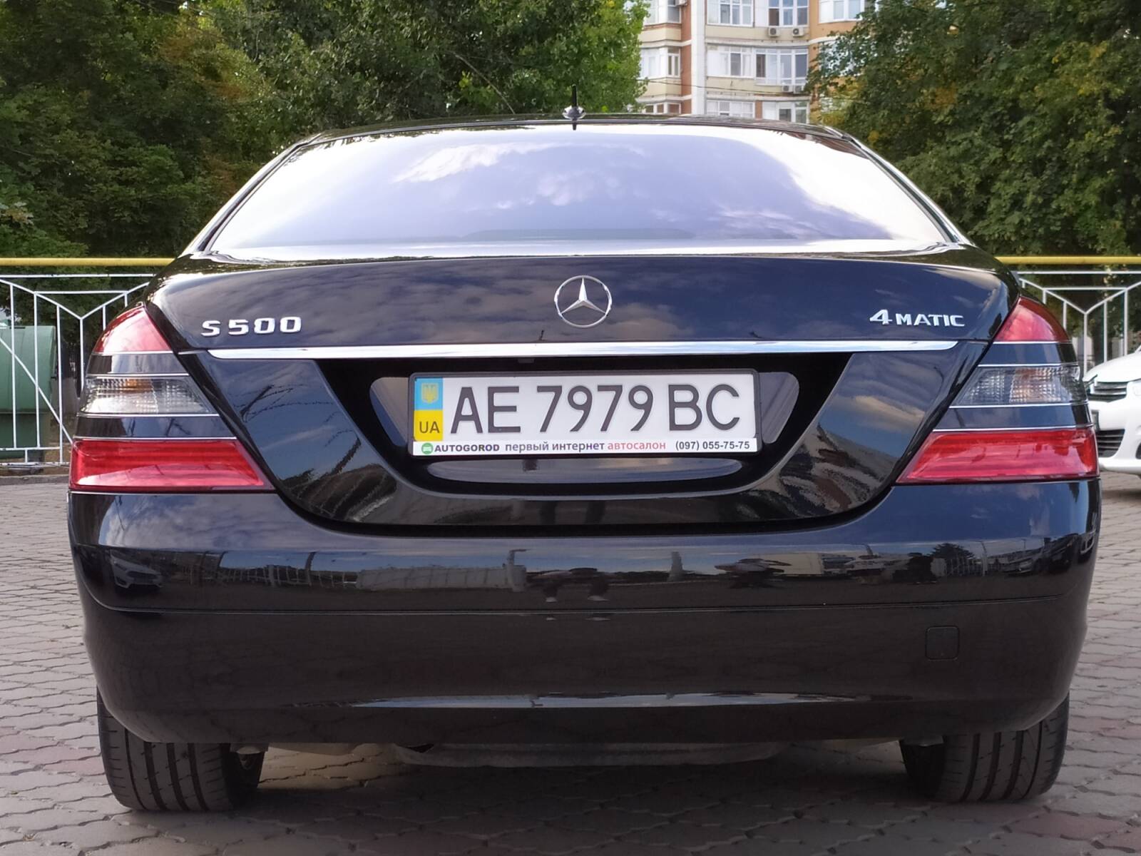 Срочная продажа авто Mercedes-Benz S 500 (длинная база) фото 4