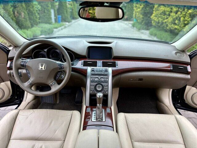 Срочная продажа авто Honda Legend фото 4