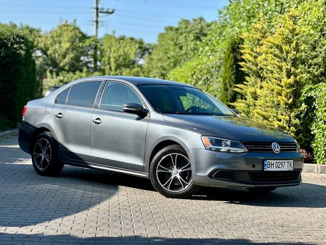 Срочная продажа авто Volkswagen Jetta фото 5