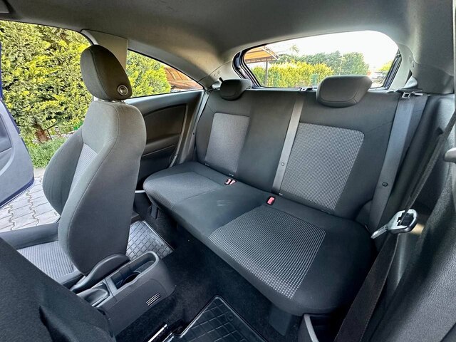 Срочная продажа авто Opel Corsa фото 6