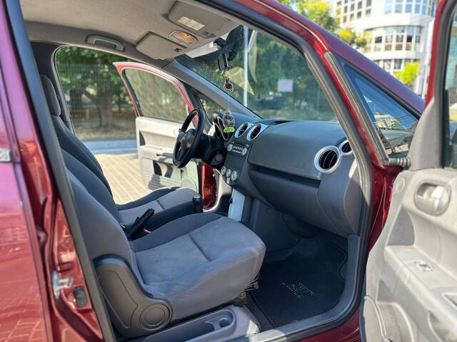 Срочная продажа авто Mitsubishi Colt фото 4