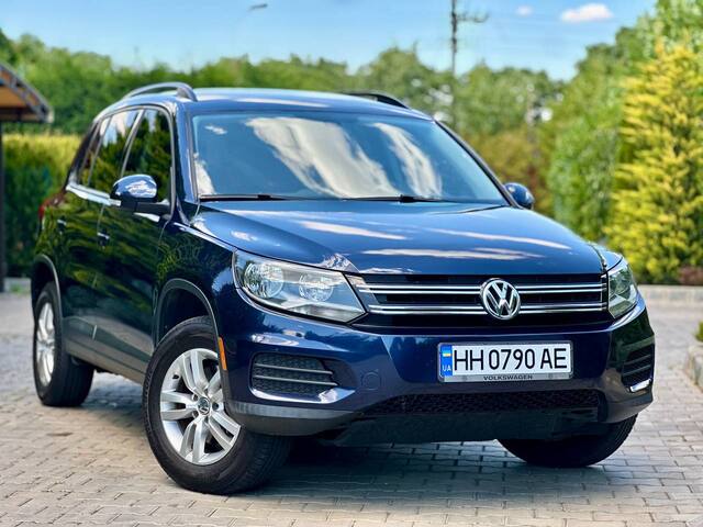 Срочная продажа авто Volkswagen Tiguan фото 5