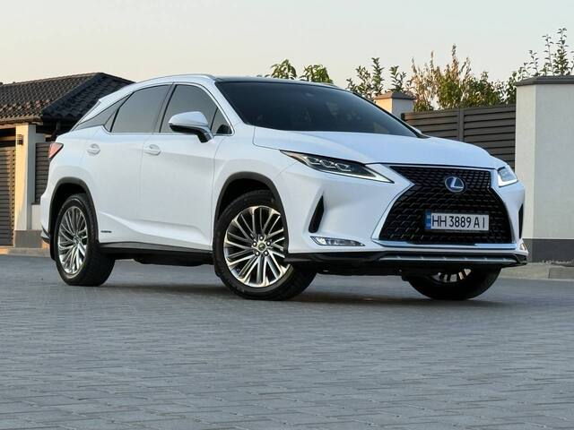 Срочная продажа авто Lexus RX фото 5