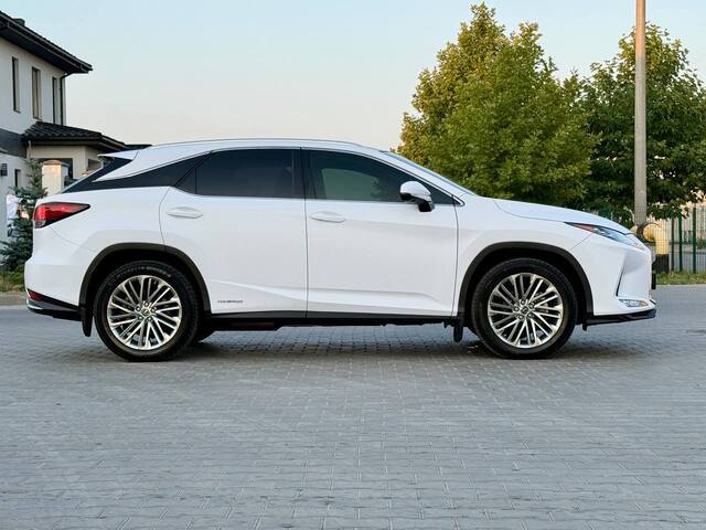 Срочная продажа авто Lexus RX фото 4