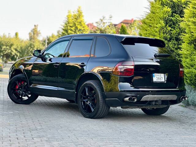 Срочная продажа авто Porsche Cayenne фото 5