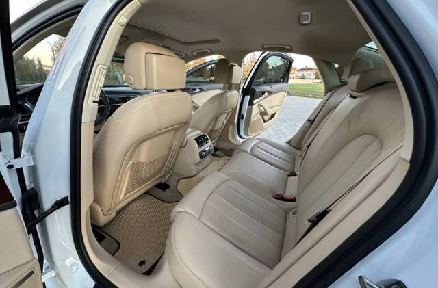 Срочная продажа авто Audi A6 фото 2