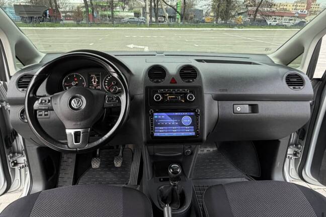 Срочная продажа авто Volkswagen Caddy фото 3