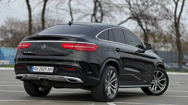 Срочная продажа авто Mercedes-Benz GLE Coupe фото 3