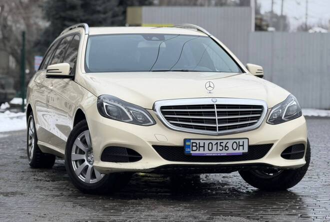 Срочная продажа авто Mercedes-Benz E-Class фото 1