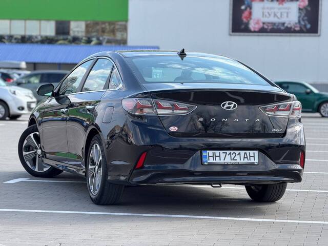 Срочная продажа авто Hyundai Sonata фото 6