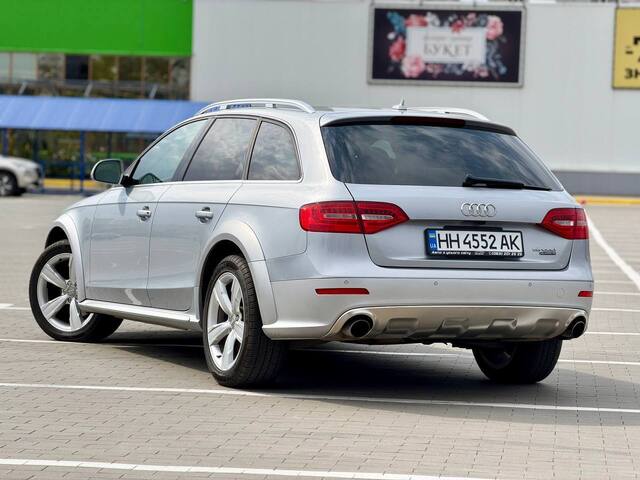 Срочная продажа авто Audi A4 allroad фото 6