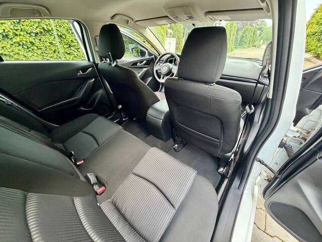 Срочная продажа авто Mazda 3 фото 4
