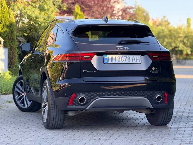 Срочная продажа авто Jaguar E-Pace фото 3