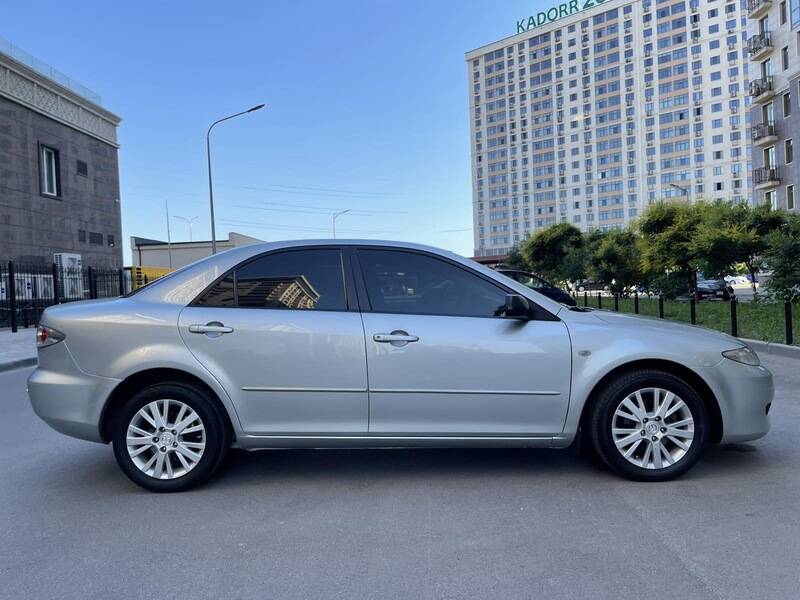 Срочная продажа авто Mazda 6 фото 12