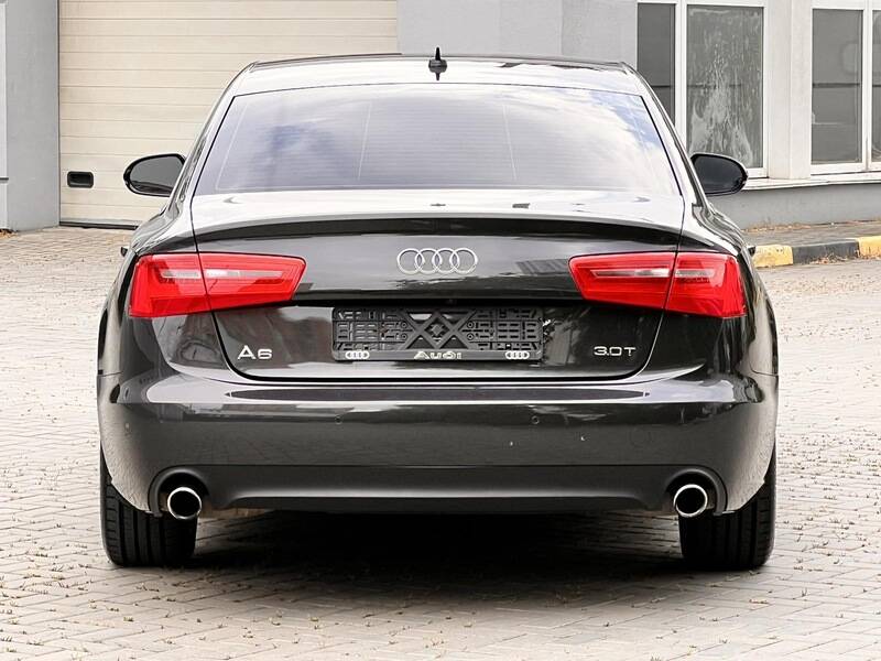 Срочная продажа авто Audi А6 фото 5