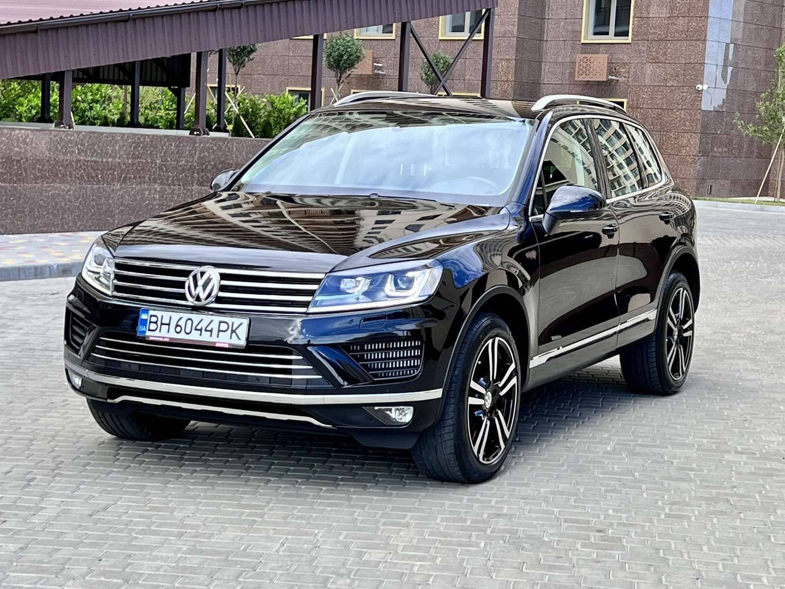 Срочная продажа авто Volkswagen Toureg фото 1