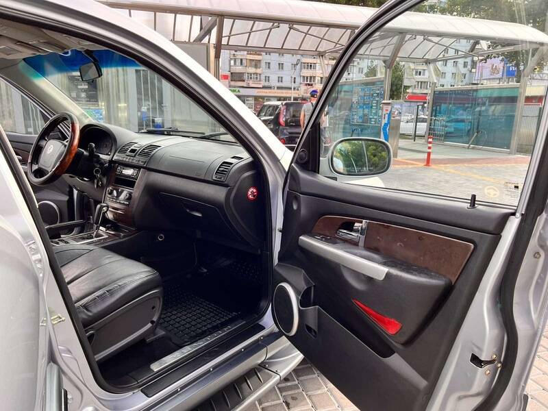 Срочная продажа авто SsanYong Rexton  фото 6