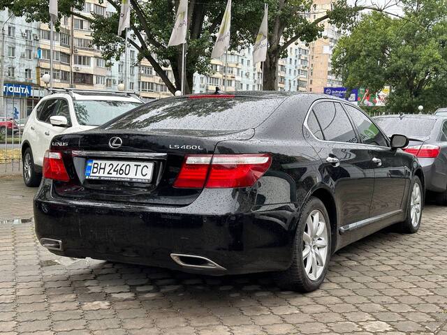 Срочная продажа авто Lexus LS 460L фото 3