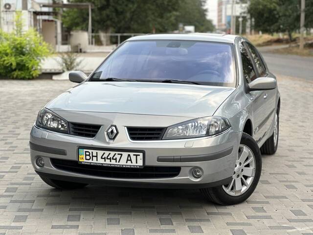 Срочная продажа авто Renault Laguna фото 1