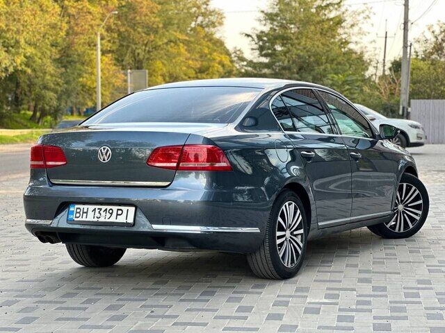 Срочная продажа авто Volkswagen Passat B7  фото 5