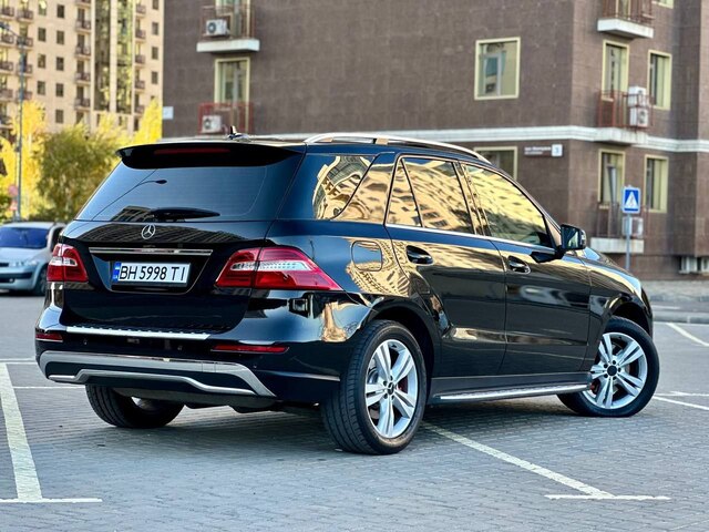 Срочная продажа авто Mercedes-Benz ML350  фото 6