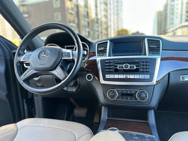 Срочная продажа авто Mercedes-Benz ML350  фото 5