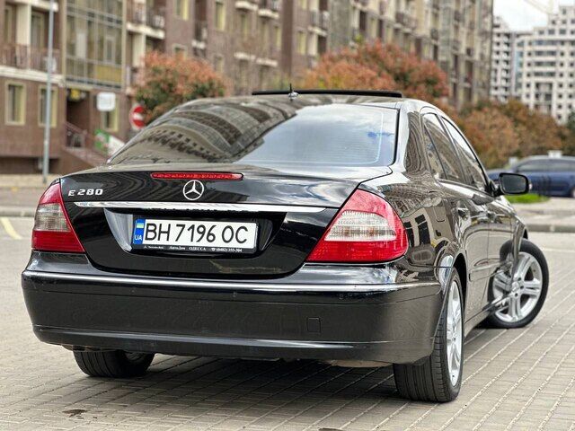 Срочная продажа авто Mercedes-Benz E-Class  фото 2