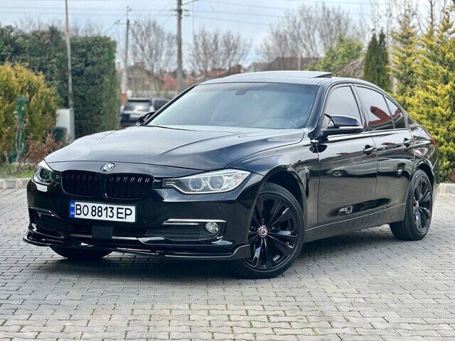 Срочная продажа авто BMW 328i X-Drive фото 1
