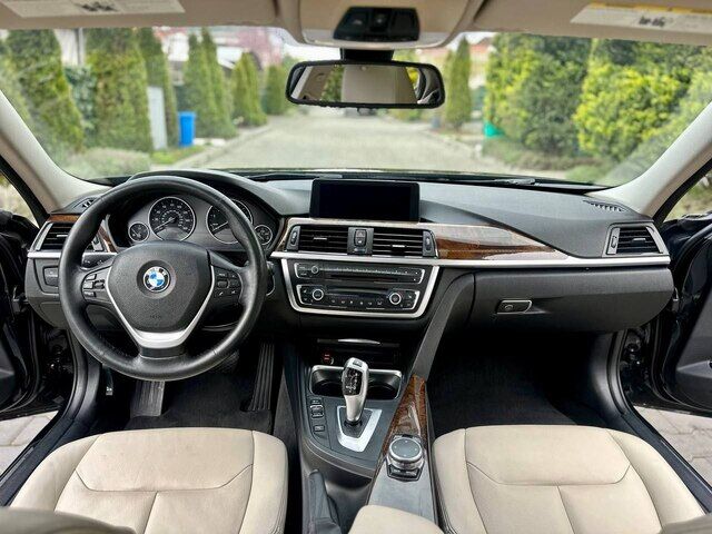 Срочная продажа авто BMW 328i X-Drive фото 5