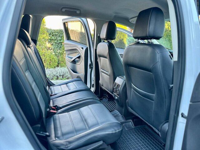 Срочная продажа авто Ford Escape фото 6