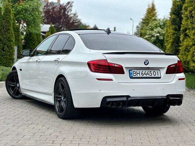 Срочная продажа авто BMW 5 Series 535 F10 фото 7