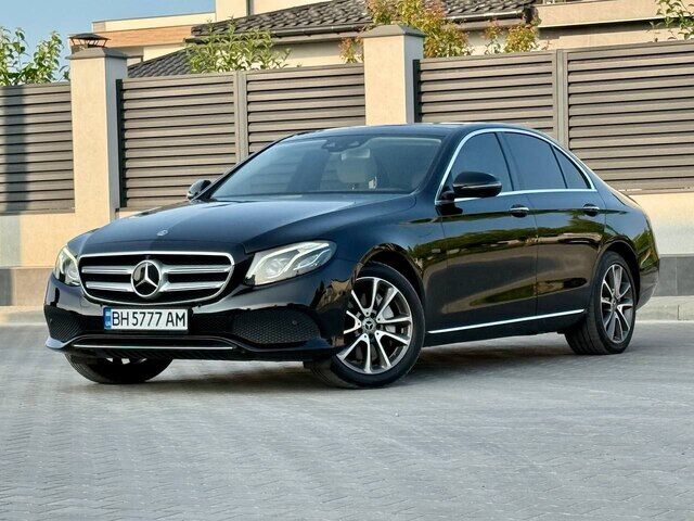 Срочная продажа авто Mercedes-Benz E-Class фото 6
