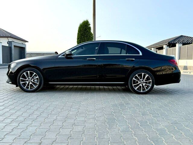 Срочная продажа авто Mercedes-Benz E-Class фото 2