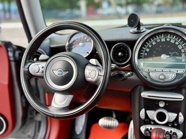 Срочная продажа авто Mini Cooper S фото 4