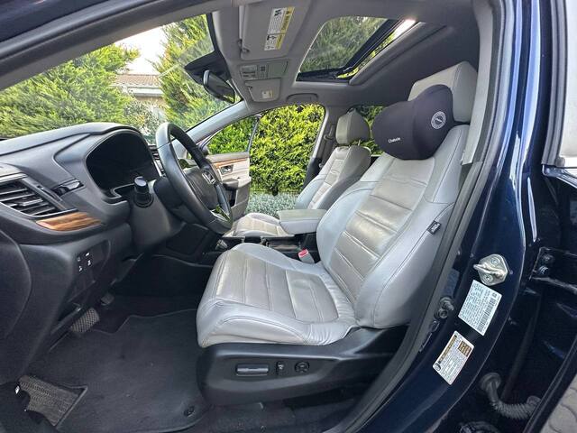 Срочная продажа авто Honda CR-V фото 2