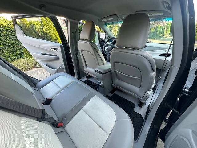Срочная продажа авто Chevrolet Bolt EV фото 2