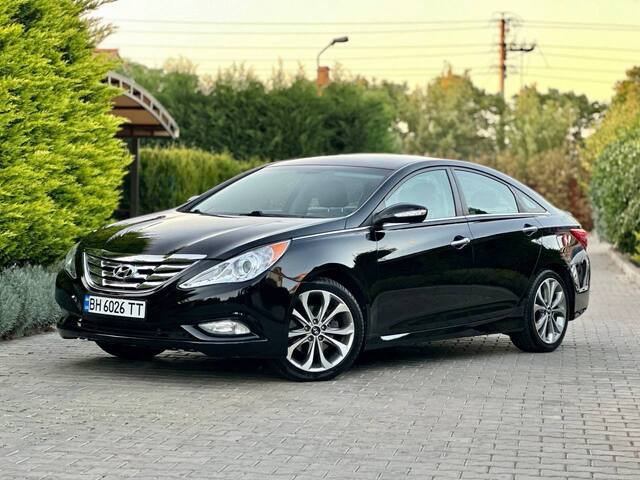 Срочная продажа авто Hyundai Sonata фото 6