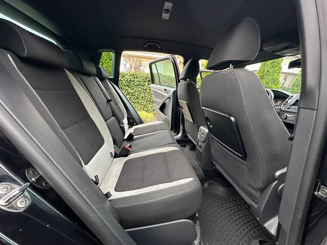 Срочная продажа авто Volkswagen Tiguan фото 4