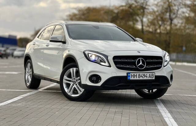 Срочная продажа авто Mercedes-Benz GLA-Class фото 3
