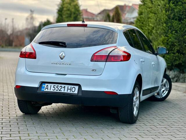 Срочная продажа авто Renault Megane фото 7
