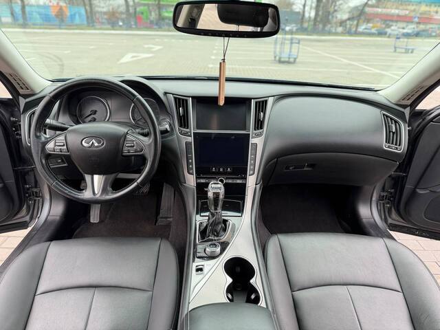 Срочная продажа авто Infiniti Q50 фото 5